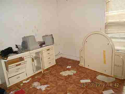 6342 Colfax (24)_m.jpg